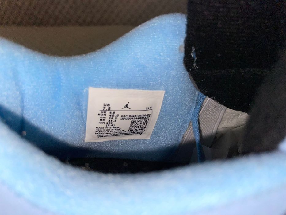 NIKE Air Jordan 4 Retro University Blue nr de la 39 la 43
