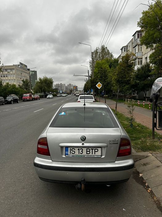 Skoda octavia 2,0 benzina