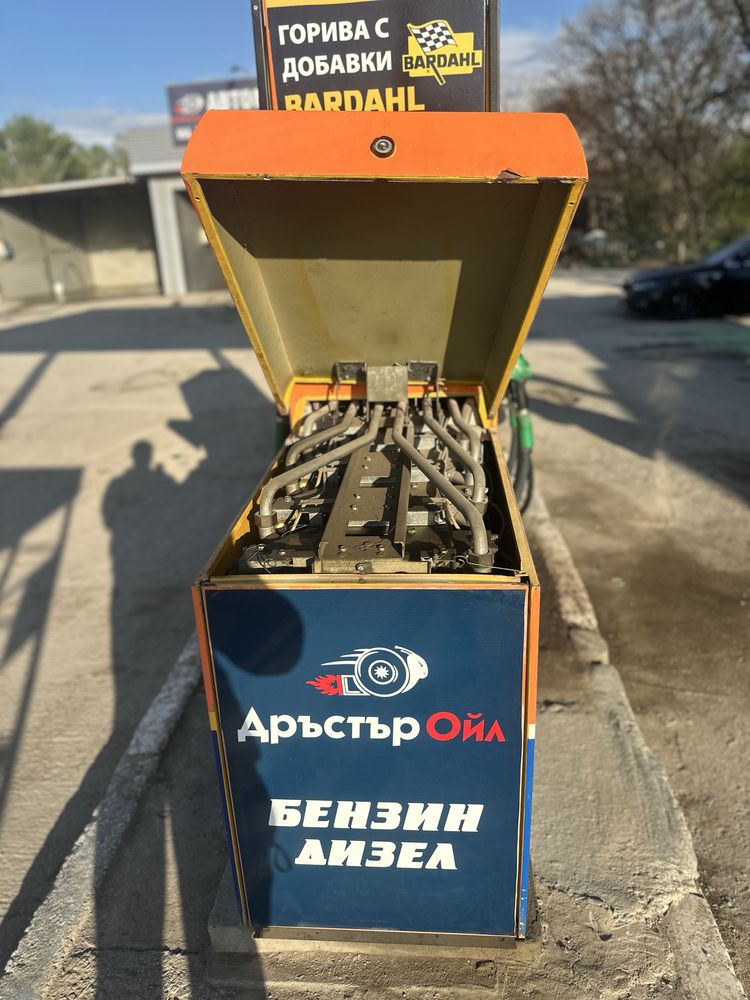 Бензиноколонка двустранна 4-продуктова
