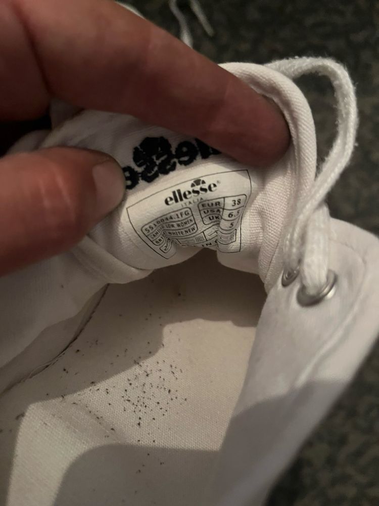 Ellesse 38н, без забележка