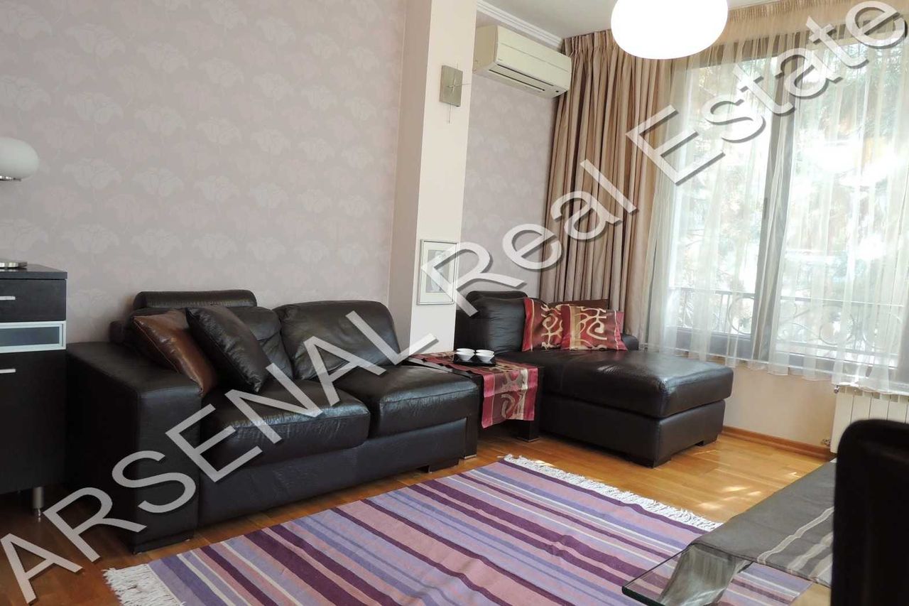 Дава се под наем Тристаен апартамент в София, Изток - 103 кв.м за 1000 € - Снимка #2