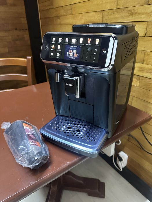 Espressor masina aparat de cafea Philips ep 5500 lattego