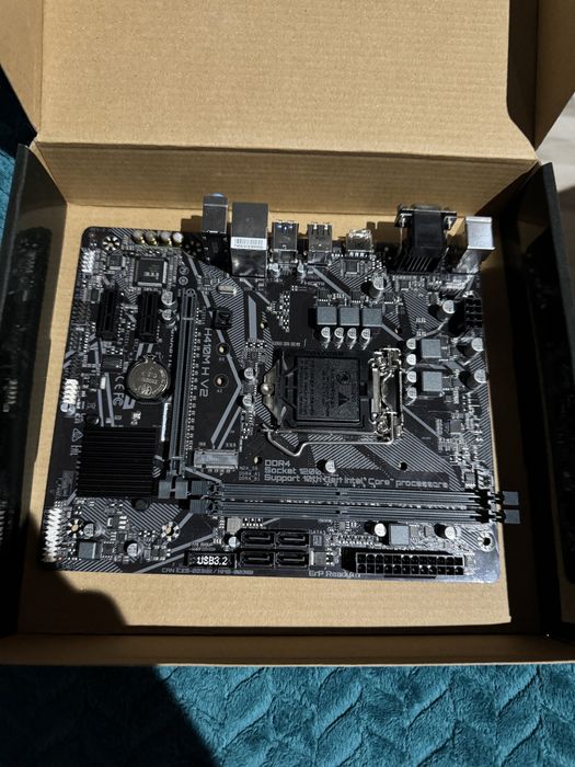 Placa de baza GIGABYTE!