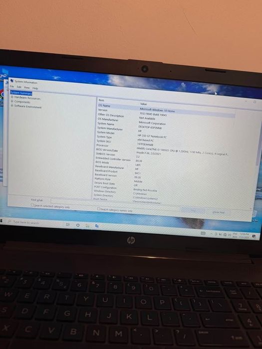Laptop HP 250 G7