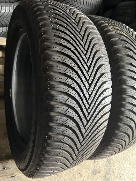 2 anvelope de iarna 215/55/17 Michelin , 8 mm !