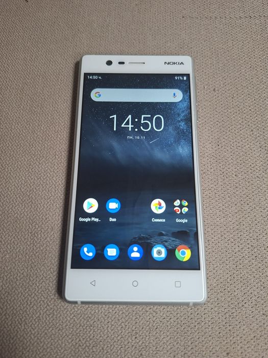 Продавам Нокия 3 мн запазена