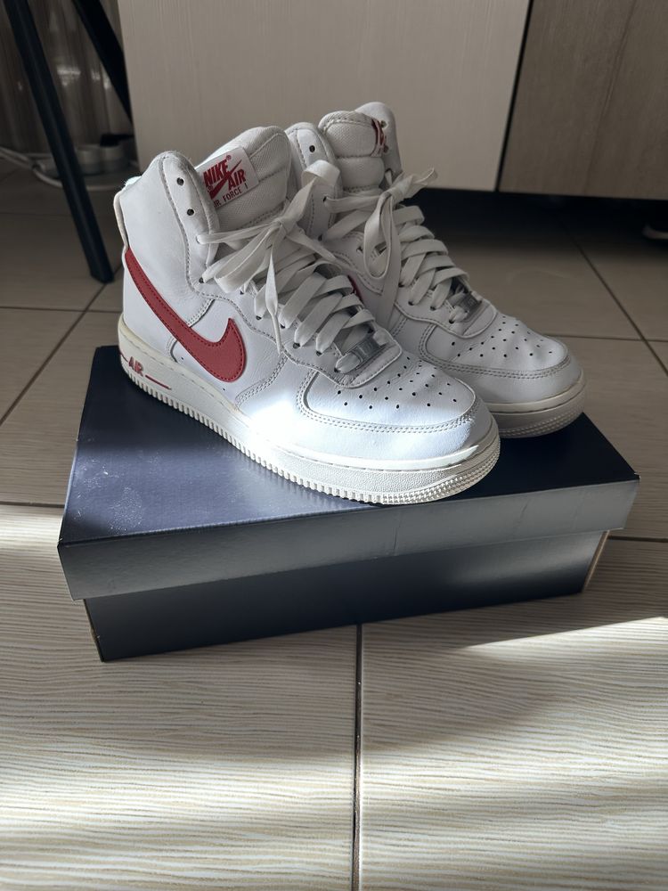 Adidasi Nike AirForce1 High