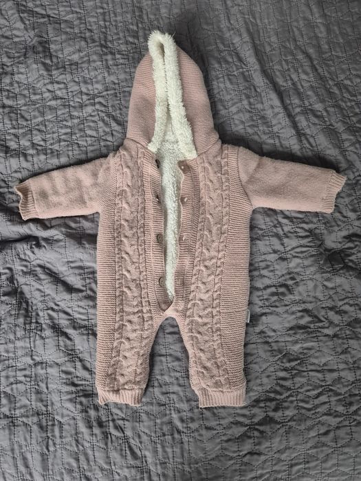 Плетен бебешки космонавт