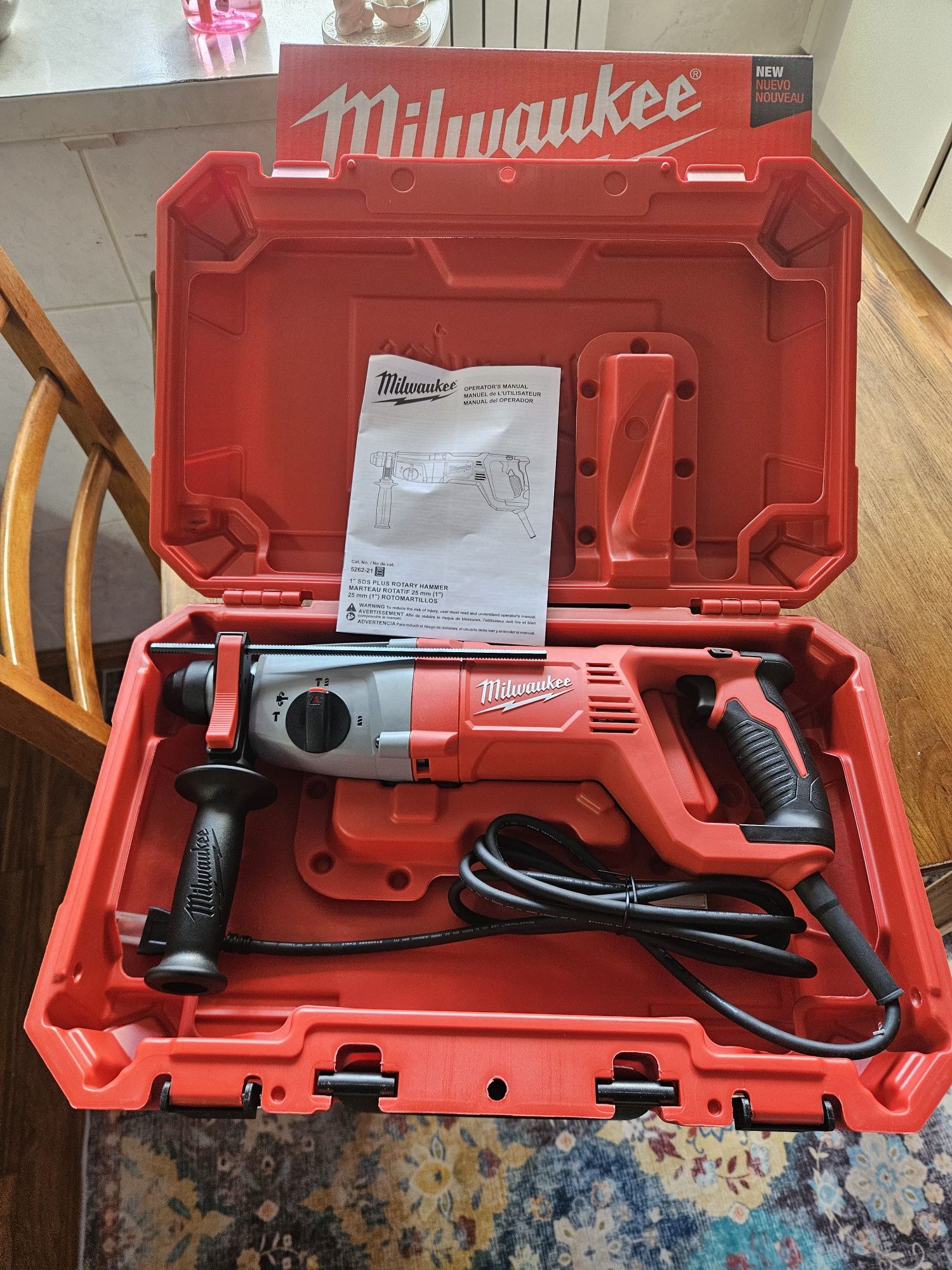 Перфоратор Milwaukee sds plus