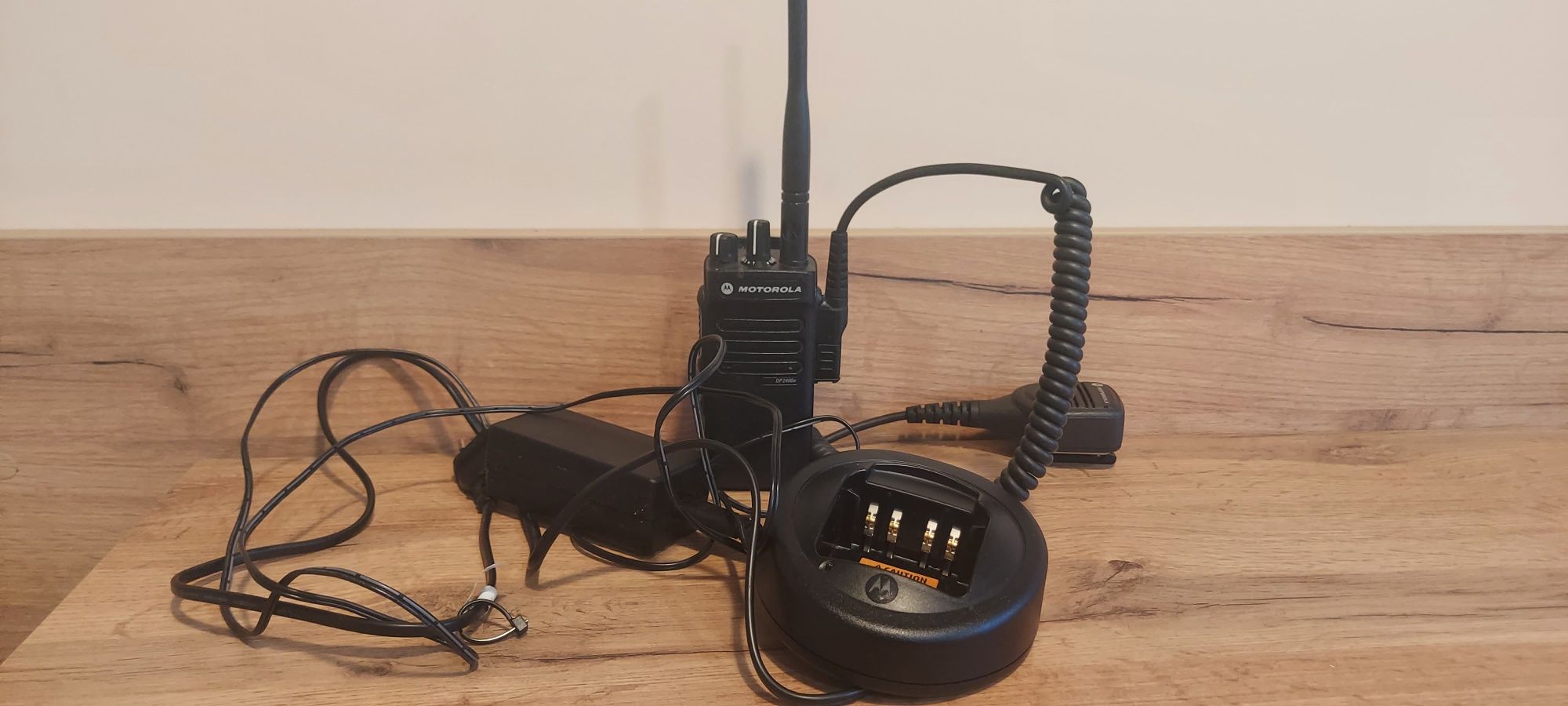Motorola DP 2400 e VHF statie emisie recepție digitală