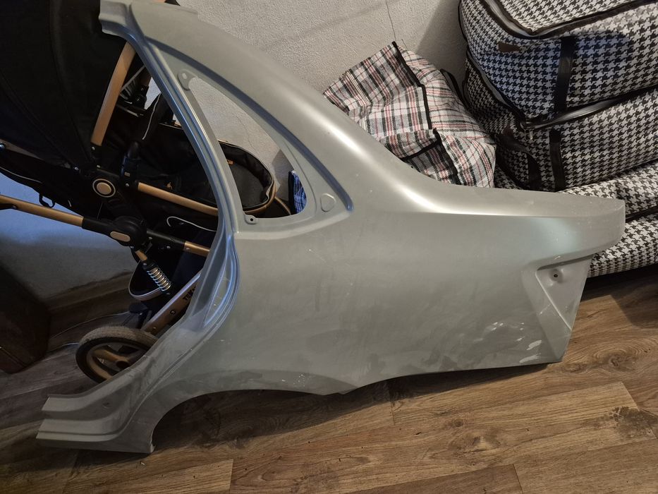 Продам запчастьи на ладу гранту фл