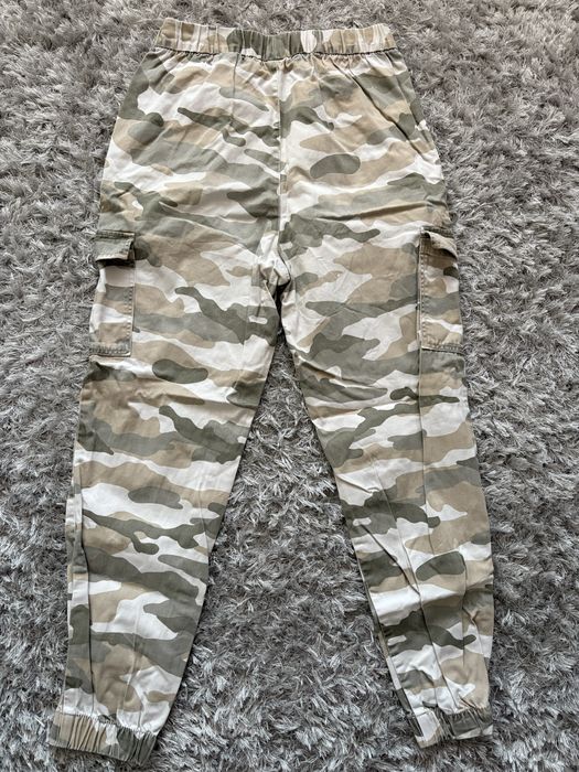 Камуфлажен дамски панталон