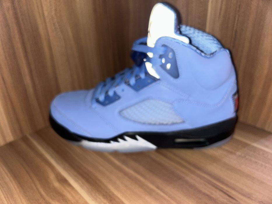 Jordan 5 University blue