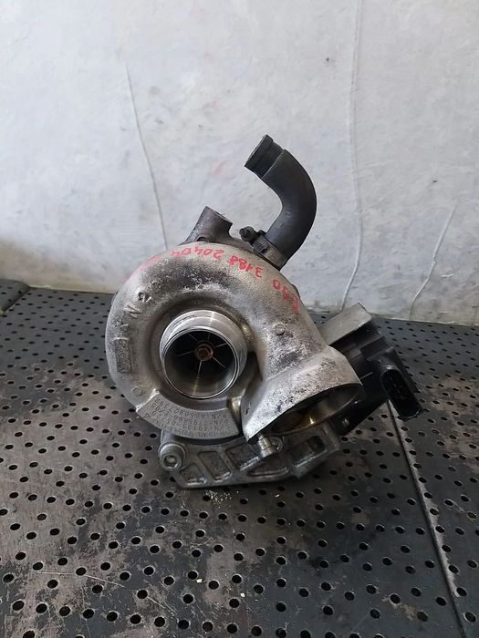 Turbina 2.0 d bmw seria 3 e90 4913505720 7795496e