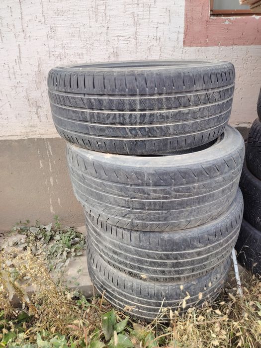 285 45 R22 Продам комплект