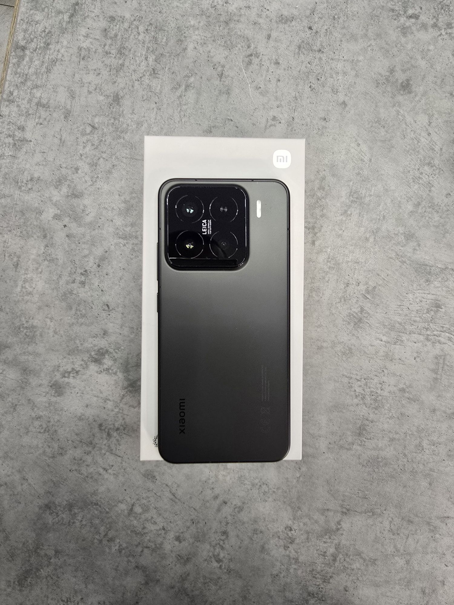 Xiaomi 15 Black  12/512 GB.  Перфектен !!!  Z-3784