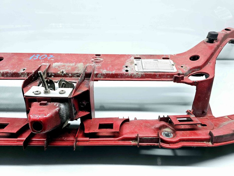 Trager Ford Focus 1 [Fabr 1998-2005] OEM