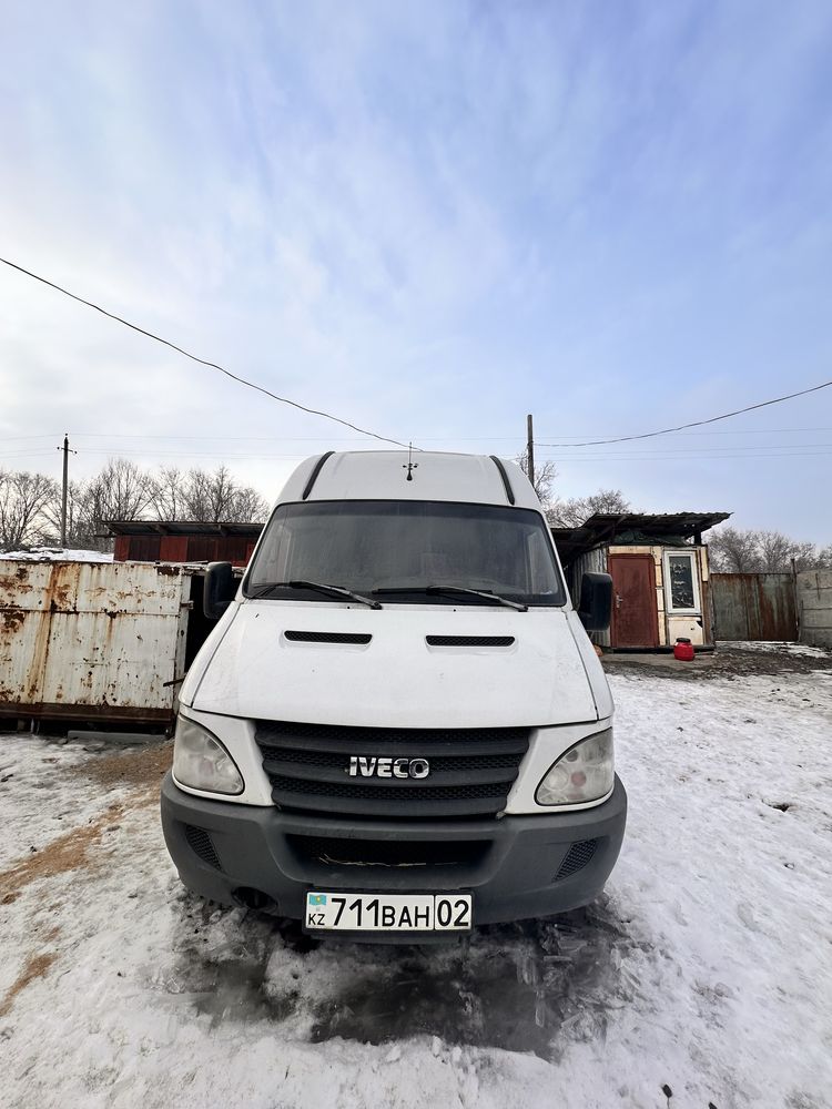 Срочно продам автобус