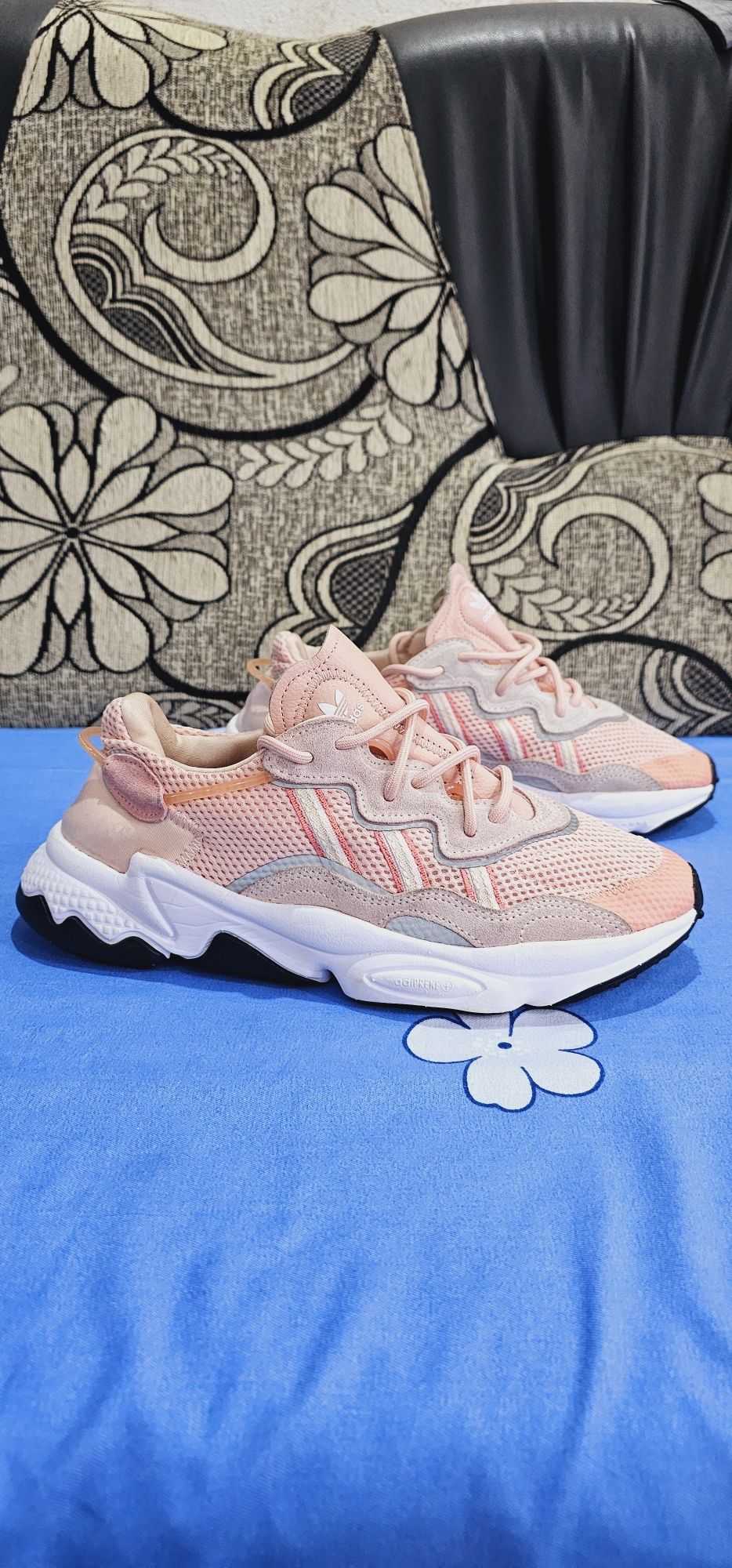 Adidas Ozwegoo mărime 39