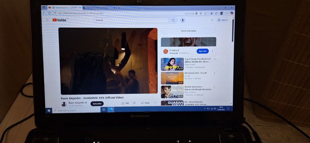 Laptop Lenovo ideapad y560
