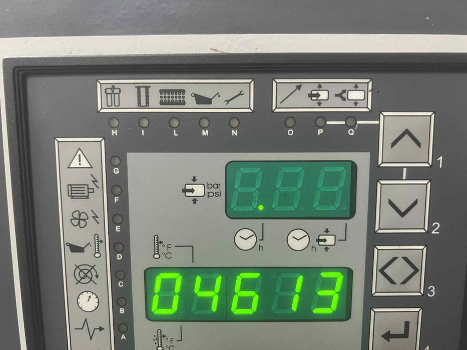 винтов компресор 500 лт.15 kw.