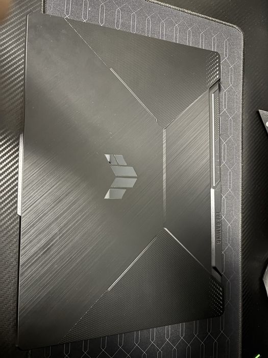 Laptop gaming ASUS TUF F15 RTX3050Ti