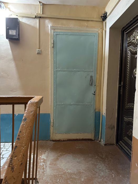 Бир хонали квартира сотилади