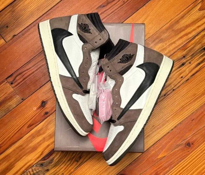 Adidasi Nike Air Jordan 1 Travis Scott Cactus Jack