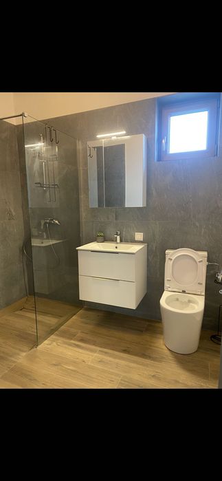 Închiriez ap 2 camere încălzire în pardoseală