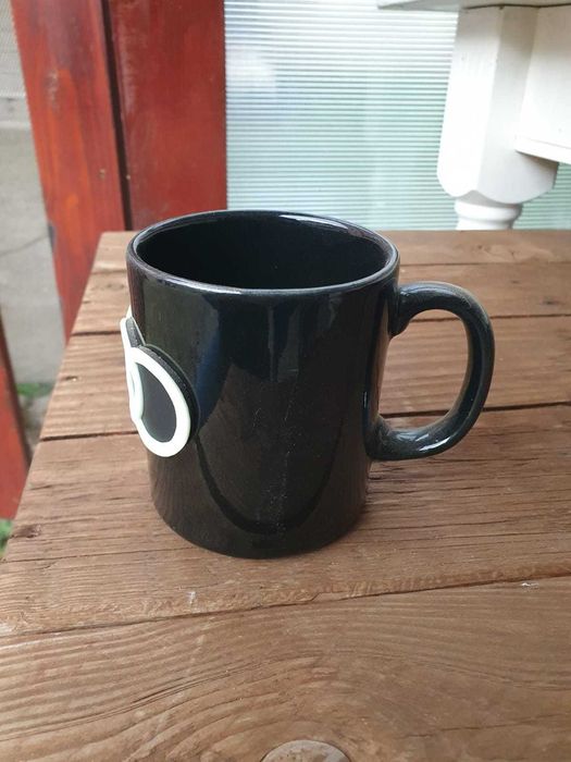 cană cu 4 cercuri pentru cei care vor să bea cafeaua în stil premium!