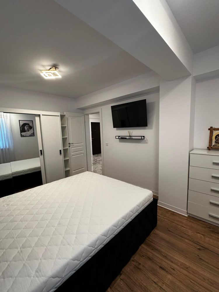 Apartament 2 cam de inchiriat Pepinierii (Valea Adanca)