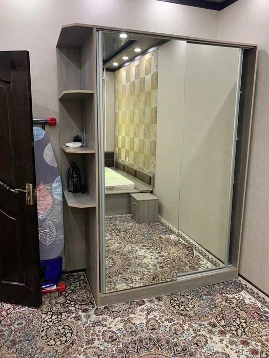 Shayhontohur tumani Ashxobod atrofida 2xonali kvartira bor