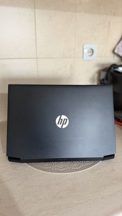 Лаптоп HP Pavilion 15