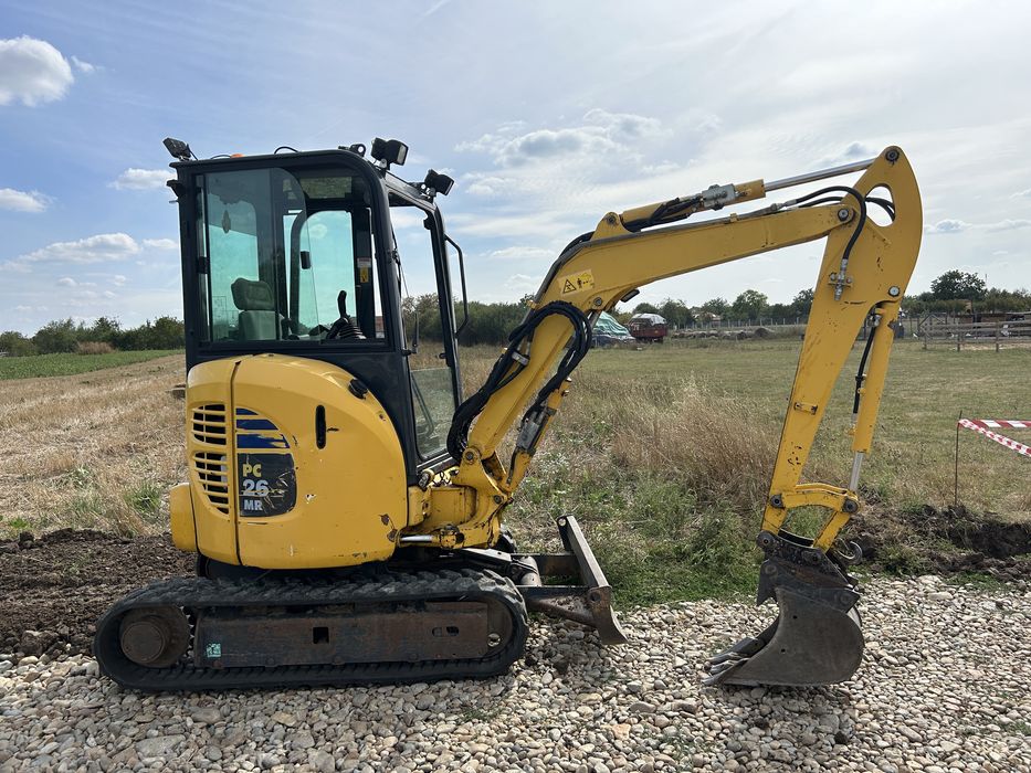 Excavator komatsu pc26 mr 3