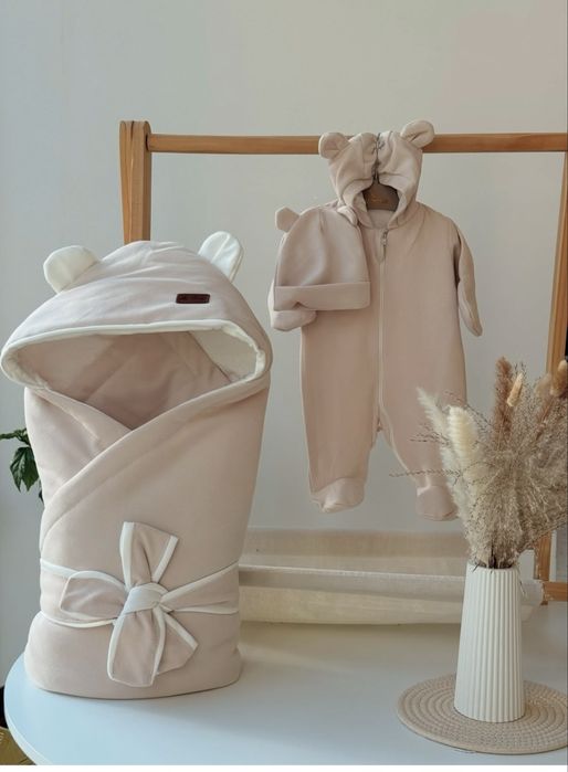 Продам конверт на выписку!