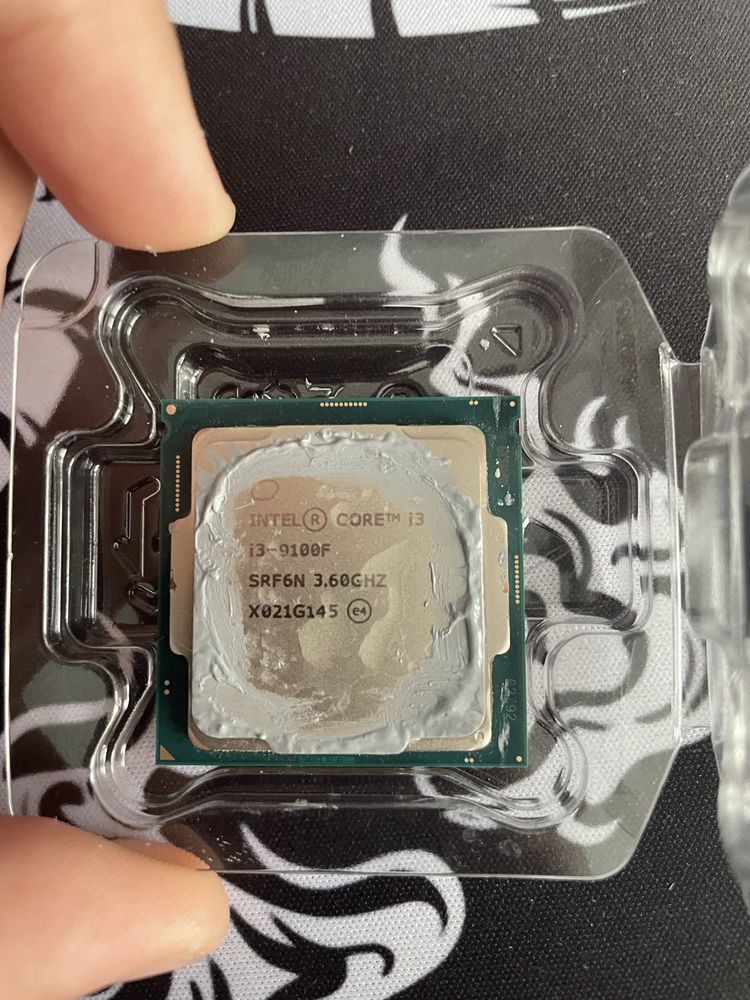 Intel core i3-9100f+охладител,Монитор LG 21,5 8incha 75hz,Amd rx 580