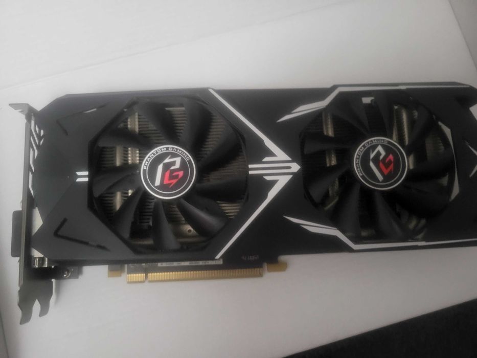 AMD Radeon RX 580 Phantom Gaming X OC 8gb