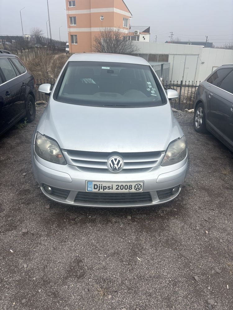 VW Golf Plus *На части*