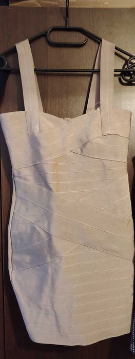 Рокли на символични цени