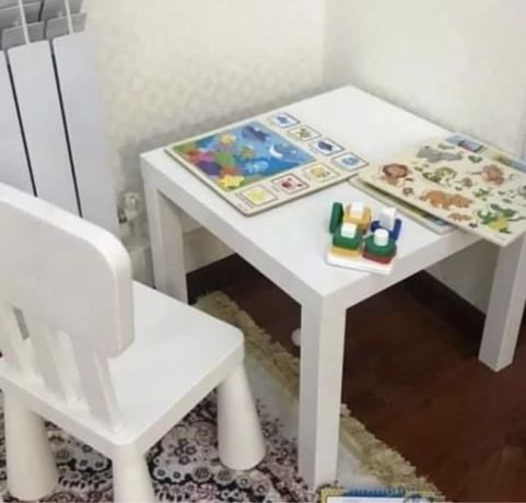 Икеа детский стол и стуля