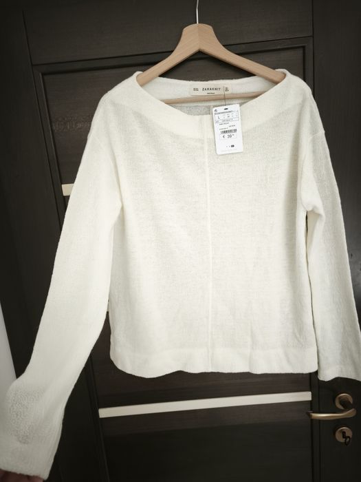 Pulover Zara mărimea L no cu etichetă din lână 80%
