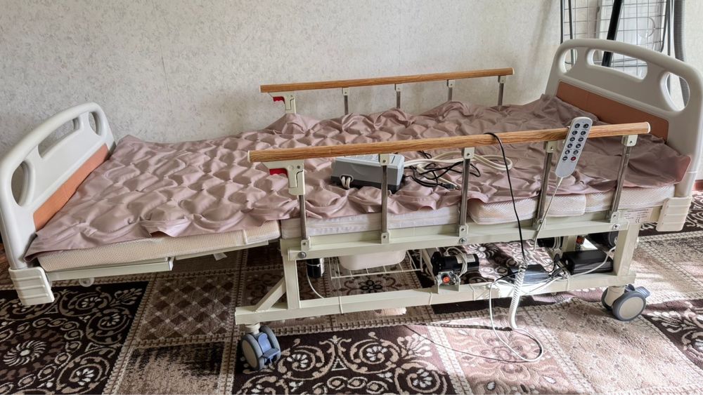 Срочно продам кровать для лежачих больных