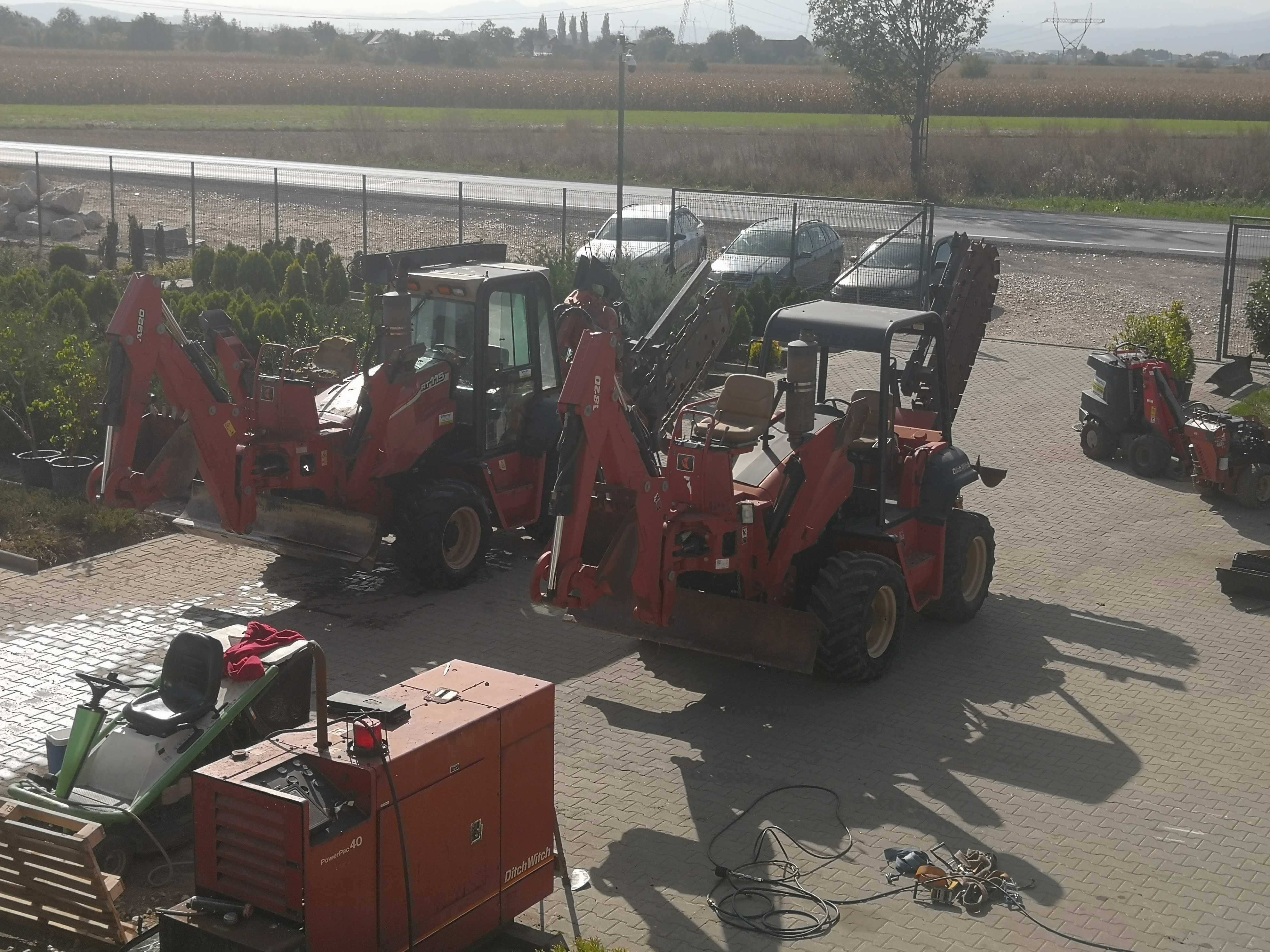 Utilaje multifunctionale Ditch Witch pentru sapaturi santuri
