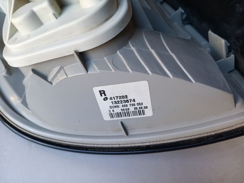 Стоп десен за Opel Astra H комби  / Астра Х