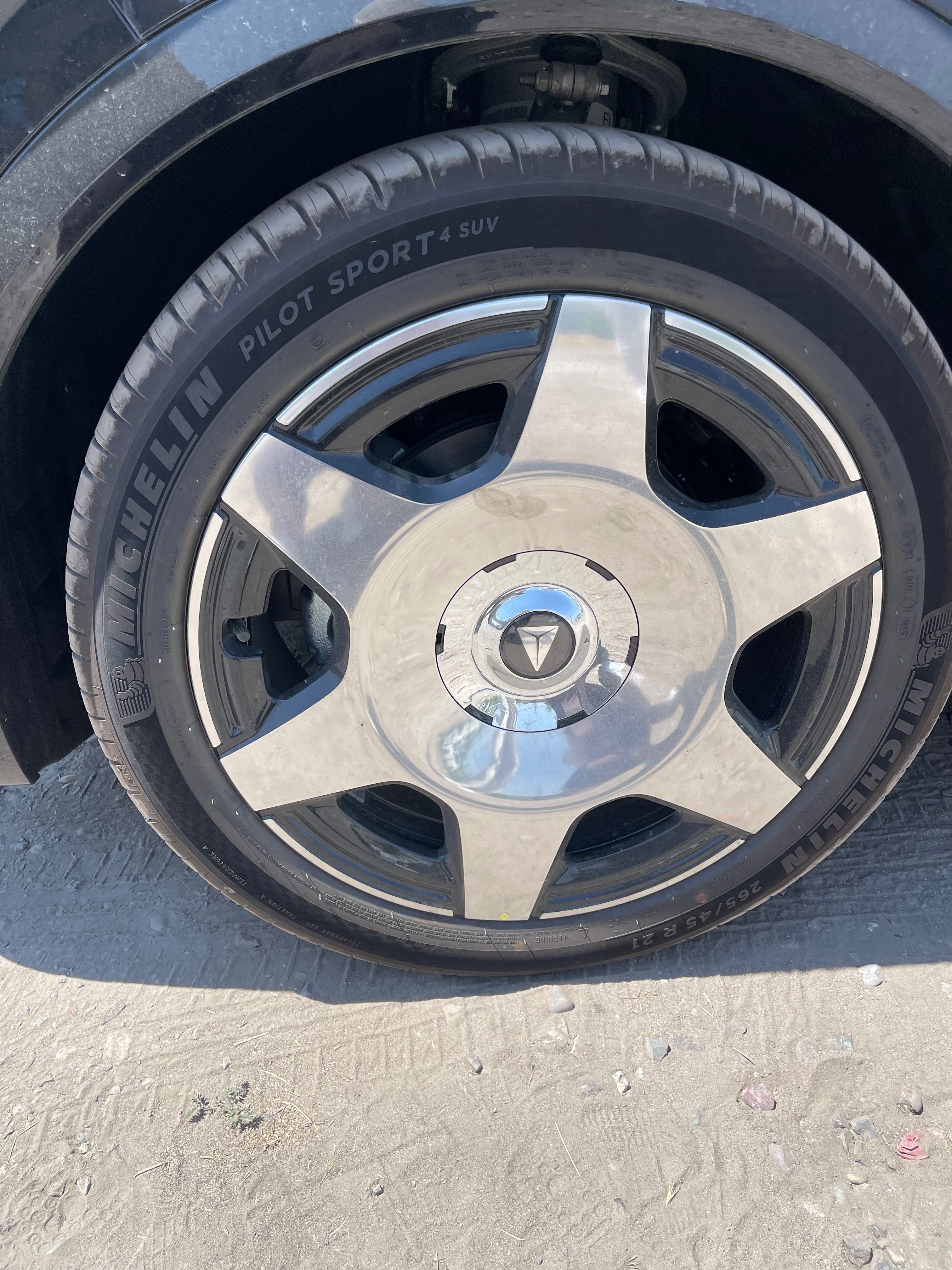 Deepal S09 Toshkent Avtosalonda tayyor
