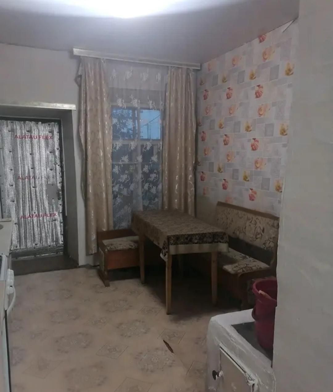 Продам 1 комн.кв.барачного типа