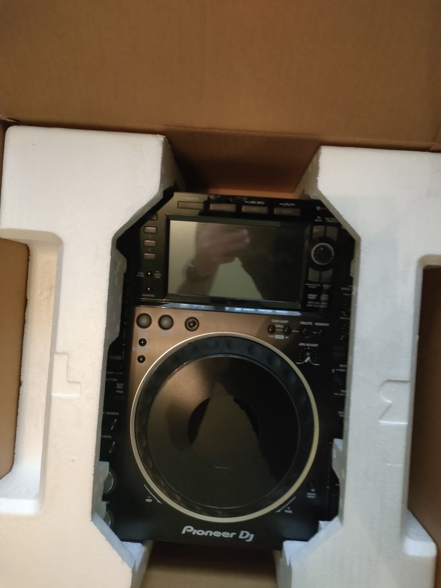 NU trimit Set Playere Pioneer CDJ 2000 Nexus 2 impecabile nu CDJ 3000