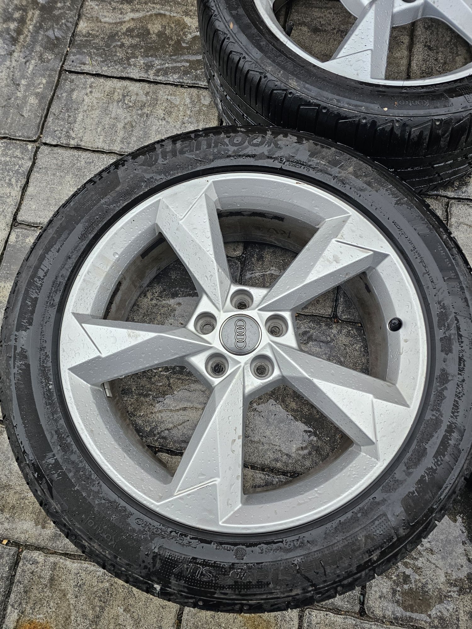Jante originale Audi Q3 r19 cu cauciucuri de vară