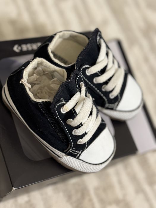 Tenesi converse baby