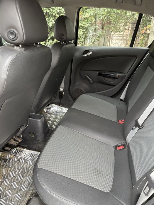 Vand/Schimb Opel Corsa 1.2 benzina+gpl